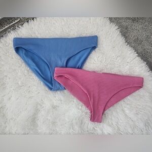 Roxy Ribbed Bikini Bottoms. TWO PAIRS! Size XXL. New without tags.